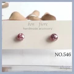 NO.546 ハンドメイド　ピアス　サージカルステンレス　ハンドメイドアクセサリー　レジン　シェル　小ぶり　一粒　プチ　あずきパープル　紫　くすみカラー　推し活　軽い　丸　半円　樹脂ピアス　金属アレルギー対応　普段使い　プレゼント　ギフト　大人