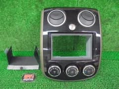 2FI5114 AIA3 マツダ ベリーサ DC5W 後期型 C エアコンスイッチパネル＋センターオーディオパネル