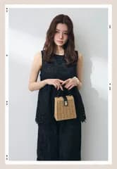 クロシェレースソフトペプラムトップス+セミワイドパンツ　frene フラーネ