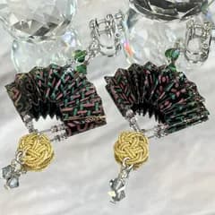 扇子イヤリング 水引 黒ピンク緑金 和風かわいいアクセサリー 揺れる華やかデザイン 浴衣着物にもおすすめ ハンドメイド  oh-02732