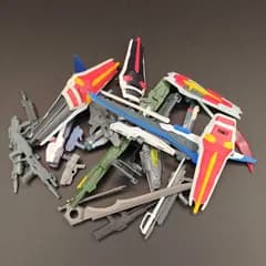【未検品/ジャンク、パーツ取り用】 1/144 不揃い 手持ち武装　オプションパーツセットガンプラ01グランドスラム・ストライクガンダムシールド等 不揃い難ありまとめ売り 汚れホコリ破損欠品あり 2466