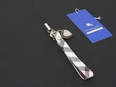 ■美品■ BURBERRY バーバリーブルーレーベル キャンバス チェック柄 ハート ストラップ キーホルダー ライトピンク系 DN2289