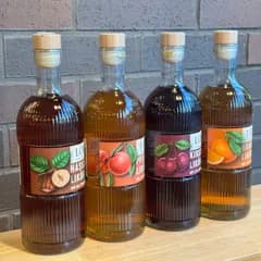 【果実感たっぷり】フルーツリキュール スペシャル４本セット ヘーゼルナッツ/桃/さくらんぼ/オレンジ
