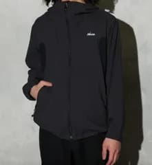 新品　26年春夏モデル　NANGA　ナンガ　ハイブリッドフレックス ジップブルゾン　黒　ブラック　ゴームコア　都市型アウトドア　アウトドアファッション　ナイロンジャケット　スポーツ　男女共用　メンズ　レディース　お洒落　希少　レア　プレゼント