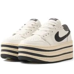 [ナイキ] エア ジョーダン 1 トリプル スタック [W AIR JORDAN 1 TRIPLE STACK] セイル/ココナッツミルク/アンスラサイト HV8288-100 