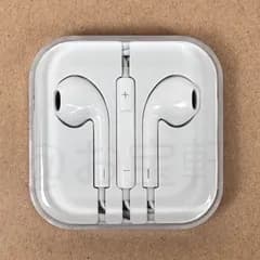 新品・未使用　イヤホン　iPhone　有線イヤホン　重低音　クリア通話　Bluetooth 不要　3.5mm　マイク付き　軽量　イヤフォン　通話可能　音量調整　iPhone/ iPad/ Android 対応　メンズ レディース（純正品質）