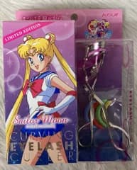 KOJI セーラームーン25th カービングアイラッシュカーラー