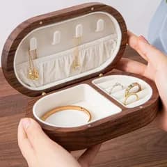 新品 NOELAMOUR ジュエリーボックス アクセサリーケース 木製 北欧 持ち運び ウォールナット (オーバルtype-胡桃の木)