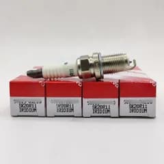 トヨタ 新品 純正 TOYOTA 正規 未使用 イリジウムスパークプラグ 4本セット SK20R11系 カムリ アルファード ノア エスティマ等 多数適合  パーツ メンテ 異音対策   点検 取付 タイヤ エンジン