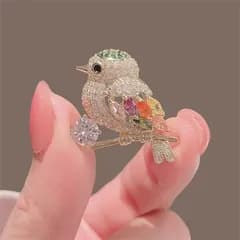 クリスタル すずめ ブローチ レディース 鳥 バード アニマル 動物 レトロ アンティーク おしゃれ かわいい 上品