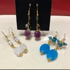 天然石揺れるピアス・チャーム　No.3