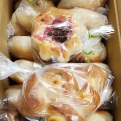 米粉パン 菓子パン、惣菜パン各種 ロスパンセット 14種類14個(北海道、沖縄県は12個になります)